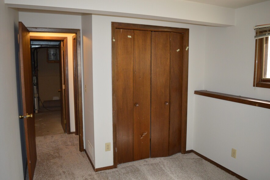 Building Photo - 2646 Osmundsen Rd