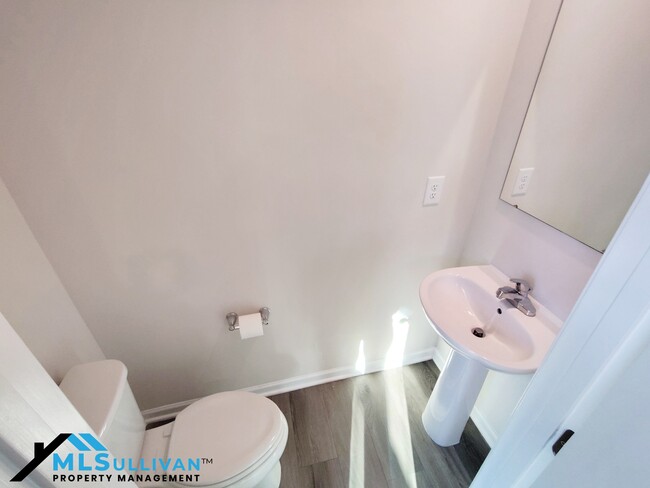 Building Photo - 4600 Black Drum Dr