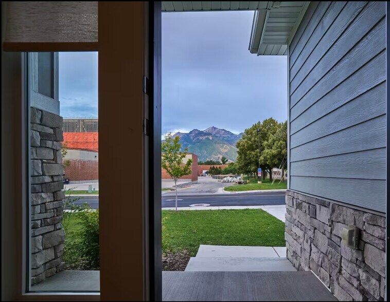 Building Photo - 7252 S 1035 E