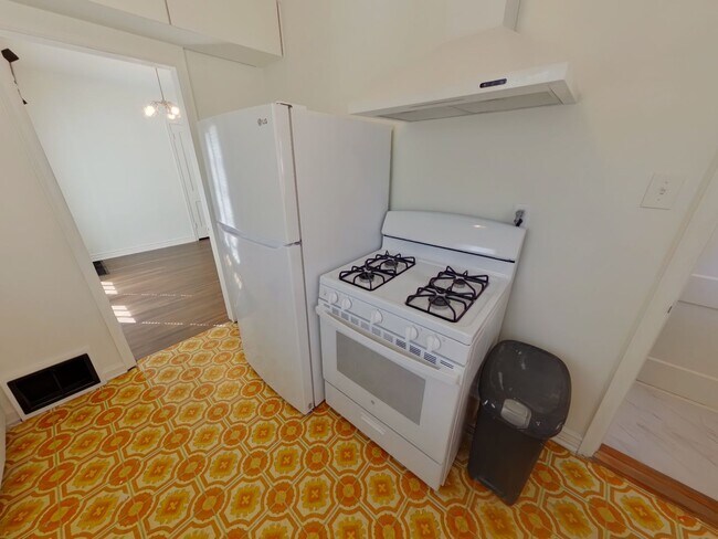 Building Photo - 230 S Belmont St
