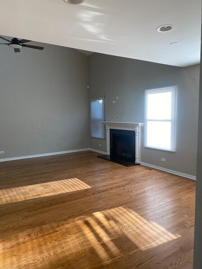 Building Photo - 1102 Southbridge Ln