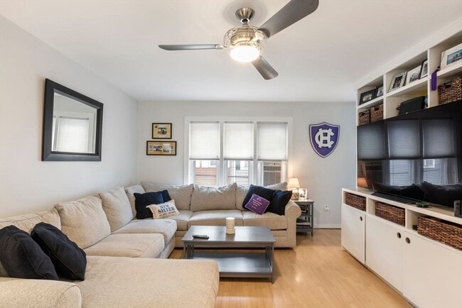 Building Photo - 63 Bolton St