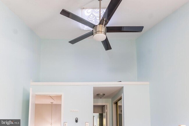 Building Photo - 9804 Hellingly Pl