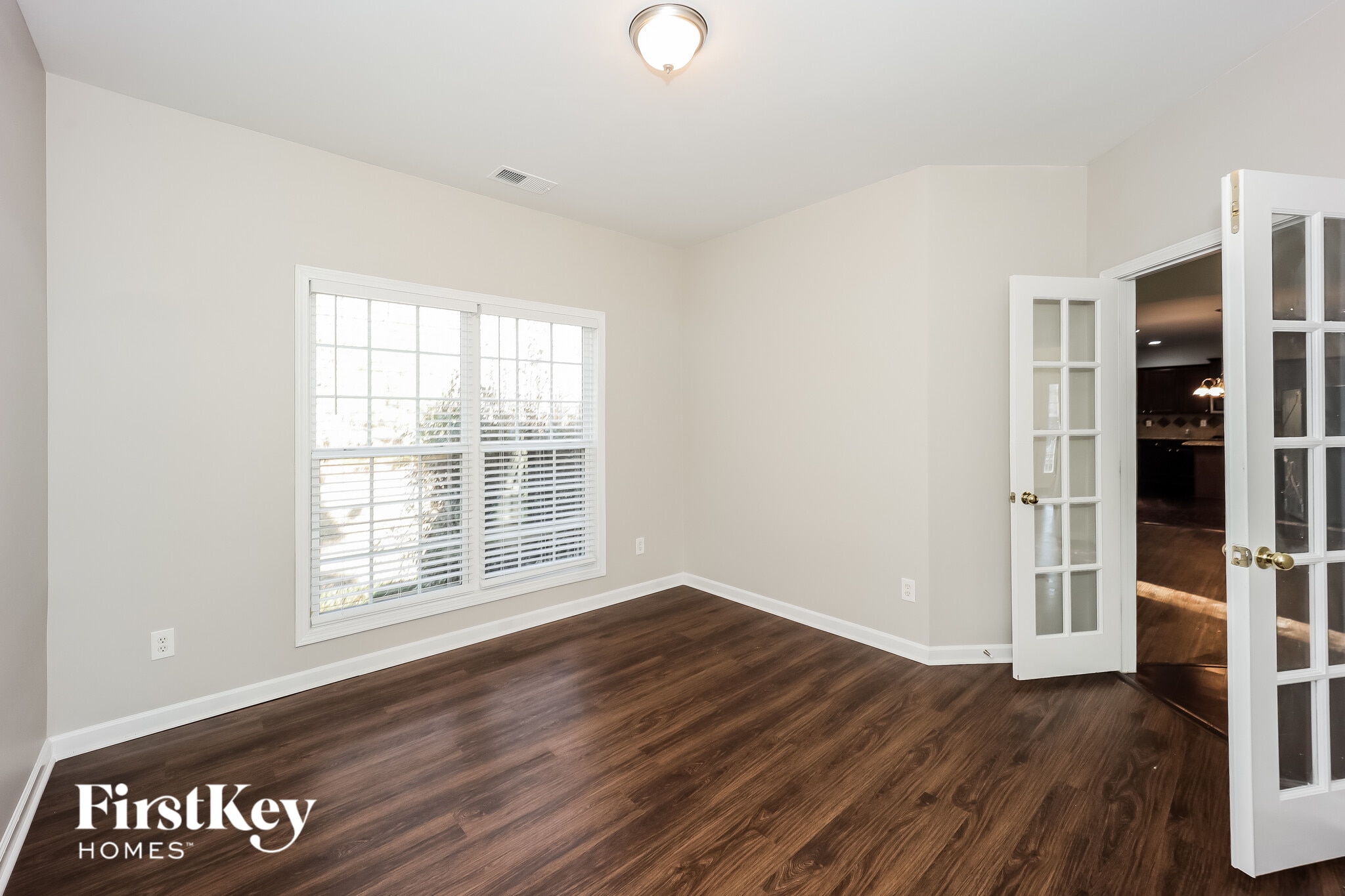 Building Photo - 344 Mistine Ct