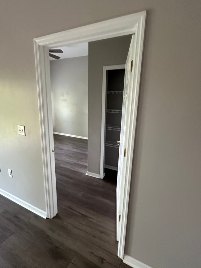 Building Photo - 4107 Meander Pl