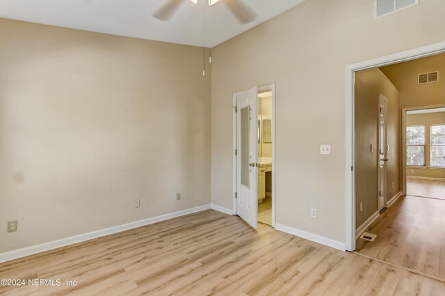 Building Photo - 3532 Lone Tree Ln