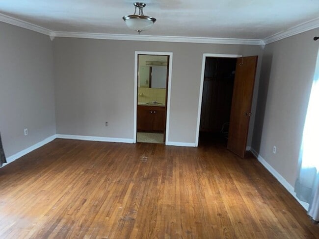 Building Photo - 1336 N 29th St