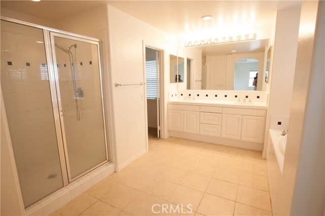 Building Photo - 2889 Plaza del Amo