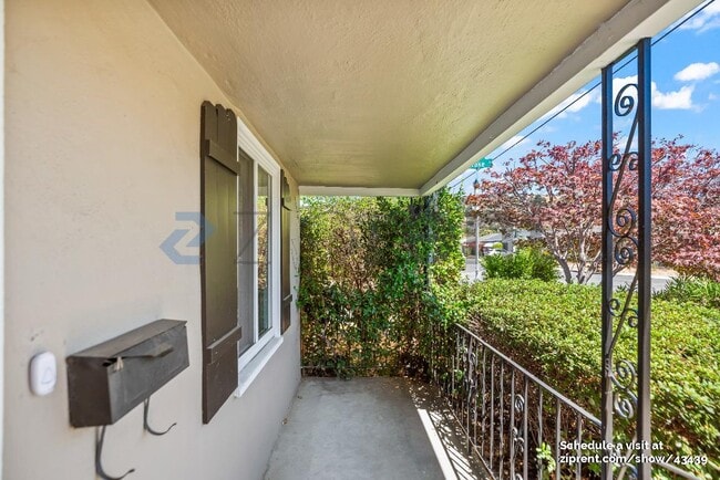 Building Photo - 1697 140th Ave