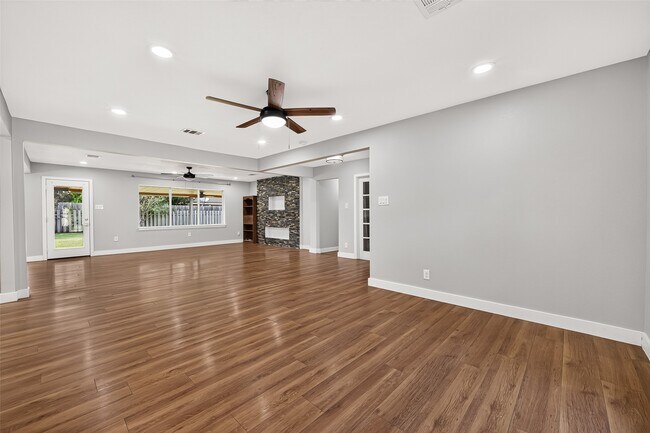 Building Photo - 12930 Kimberley Ln