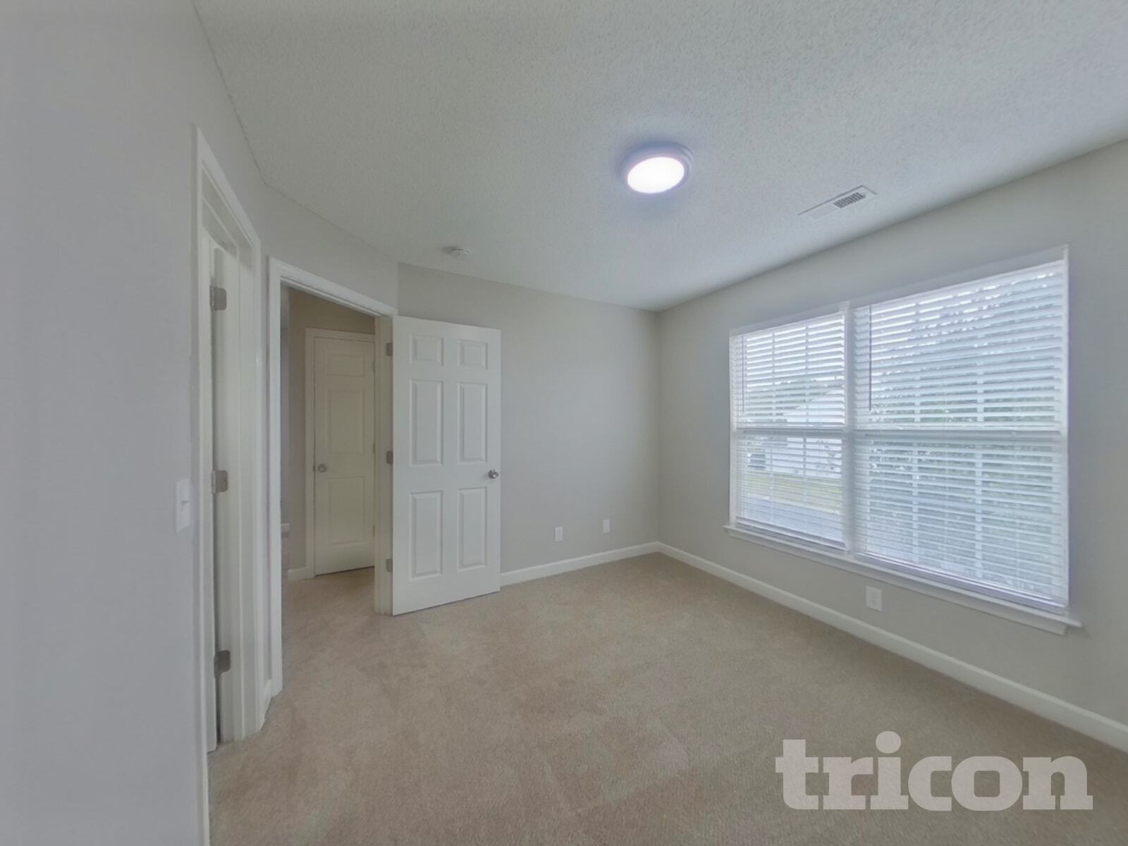 Building Photo - 3341 Braden Dr