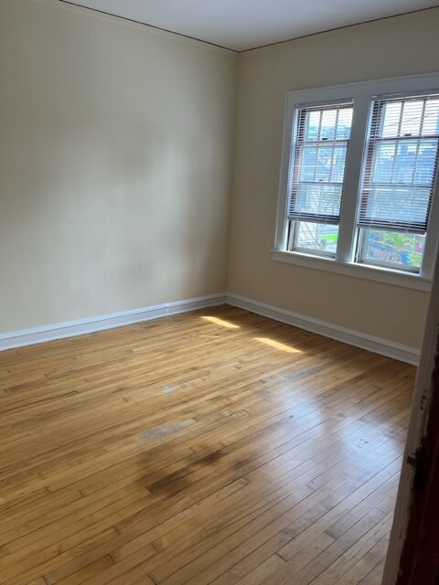 Building Photo - 1659 N Warren Ave