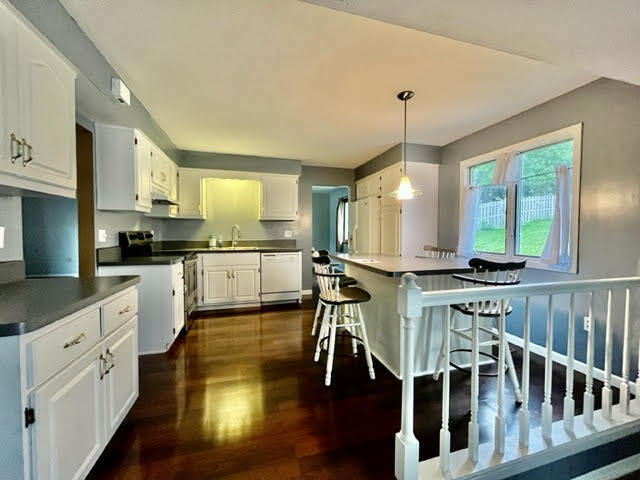 Building Photo - 275 Brad Dr