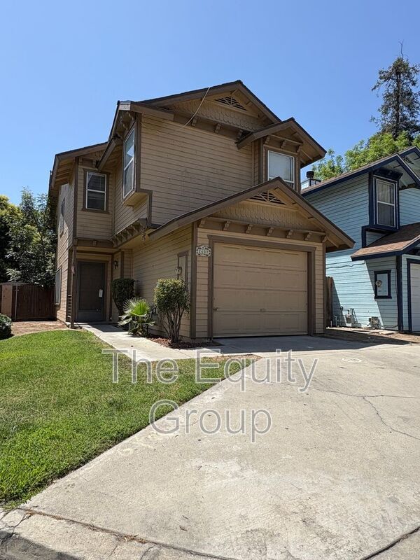 Primary Photo - 2408 W Packwood Dr