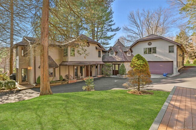 Primary Photo - 16 Faraway Rd