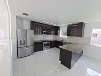 Building Photo - 4490 SW 19th St