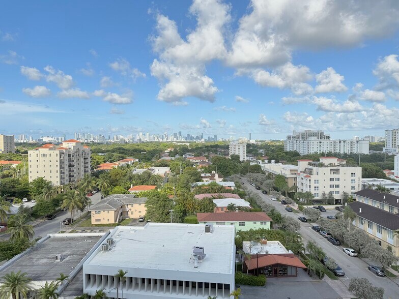Building Photo - 1300 Ponce de Leon Blvd