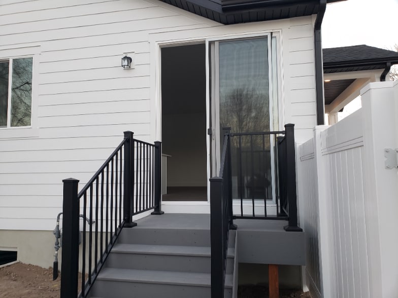 Building Photo - 6887 S 190 E