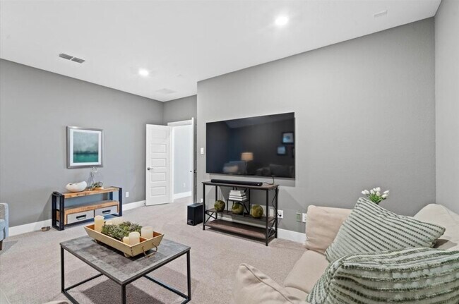 Building Photo - 24915 Heather Glade Trail