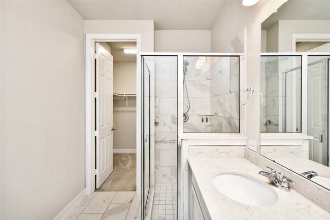 Building Photo - 18225 Crystal Knoll Dr