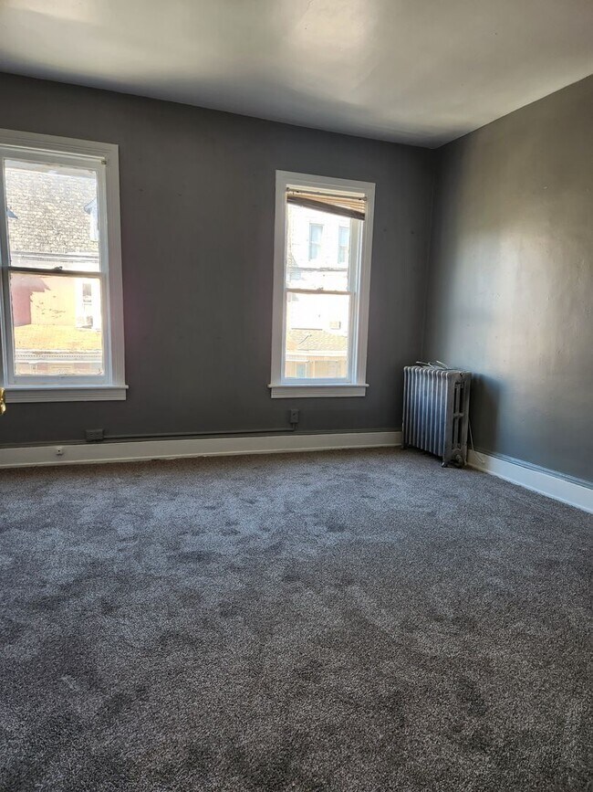 Building Photo - 255 S Belvidere Ave