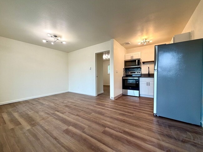 Primary Photo - **ONE MONTH FREE RENT** Newly Remodeled One Bedroom in Montavilla~ New Kitchen~ New LVP Flooring~...