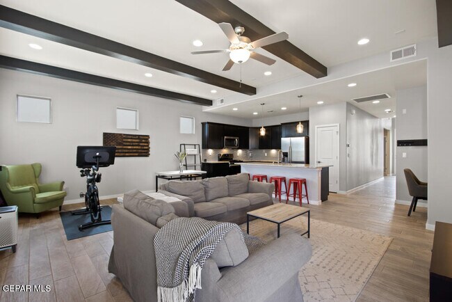 Building Photo - 14345 Jonathan K. Molina Ct