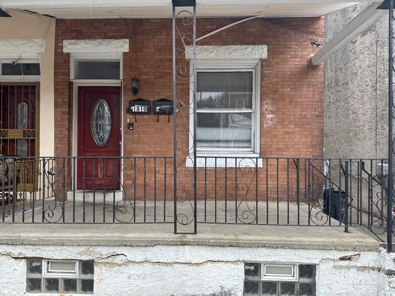 Primary Photo - 1810 Harrison St