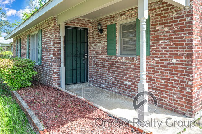 Building Photo - 3241 Elsberry Rd