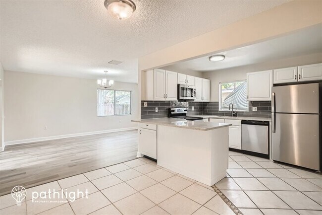 Building Photo - 6924 68th Ave N, Pinellas Park, FL, 33781