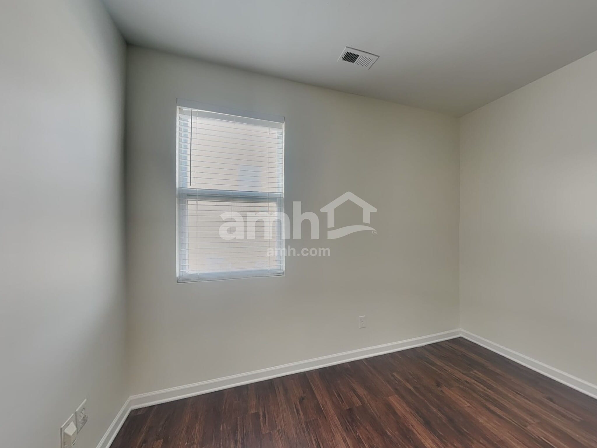 Building Photo - 1026 Skillbeck Rd