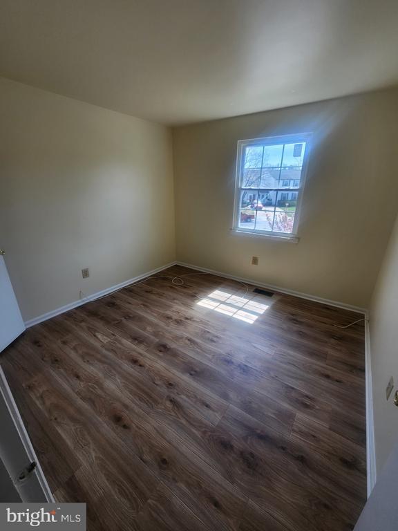 Building Photo - 3021 S Grove