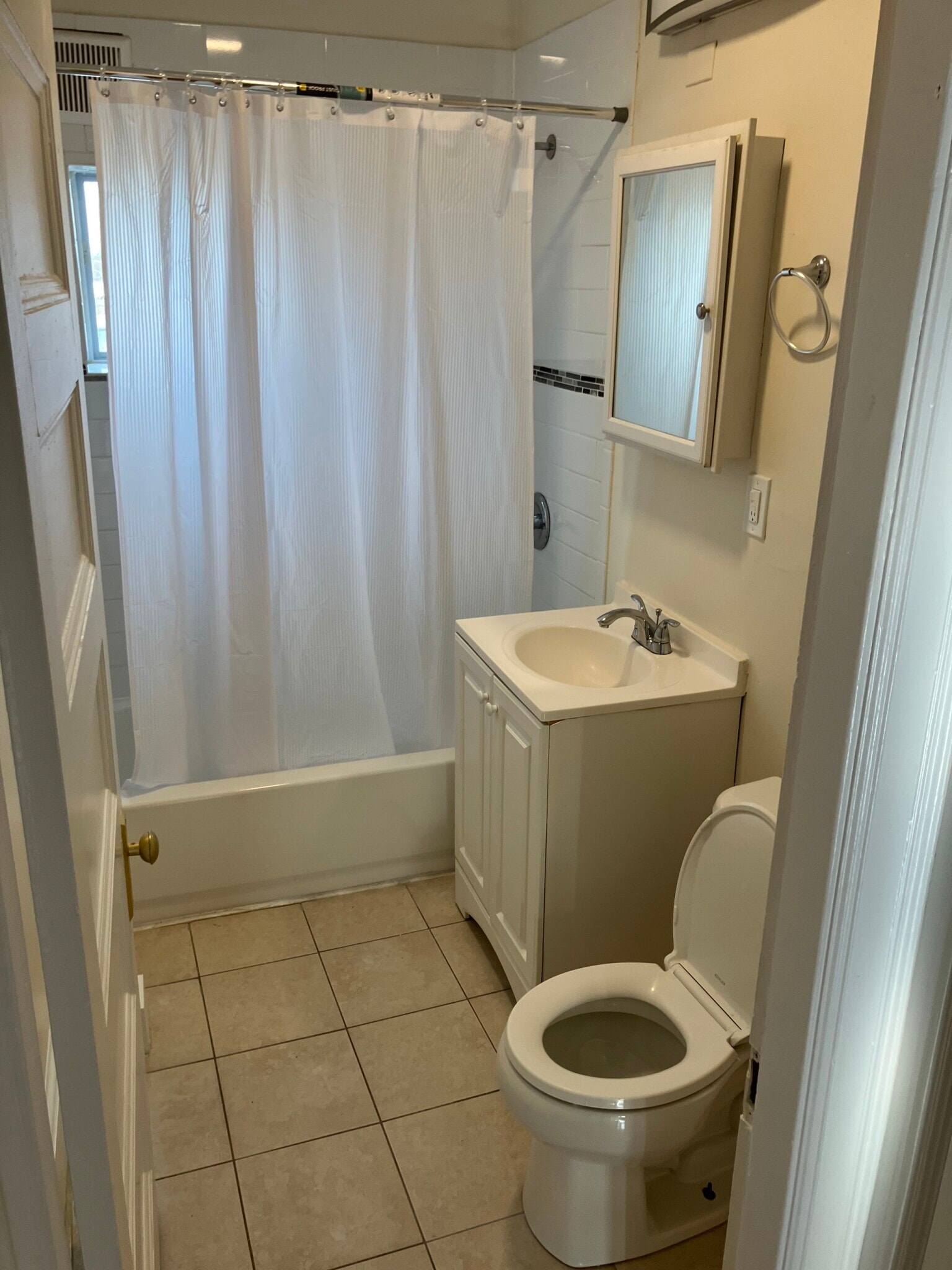 Building Photo - 30 Wadsworth St