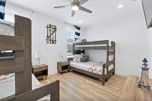 Building Photo - 508 Lyndell Ln