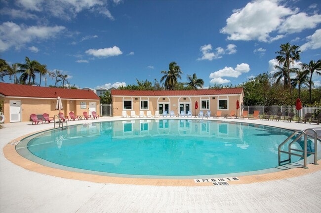 Building Photo - Fully Furnished 2BR/2BA at Las Salinas with Pool, Gym & Parking for Two