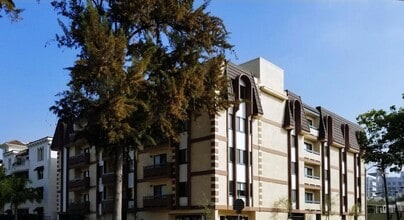 Building Photo - Clark Drive Apartments