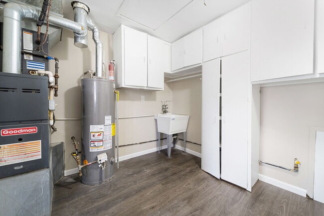 Building Photo - 422 Farmington Rd