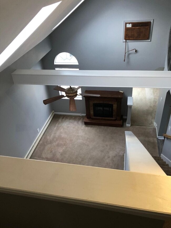 Building Photo - 3 bedroom 2 bath Home in Alburtis