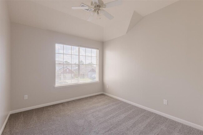 Building Photo - 16530 Cypress Bridge Dr