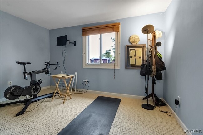 Building Photo - 130 Groton Dr