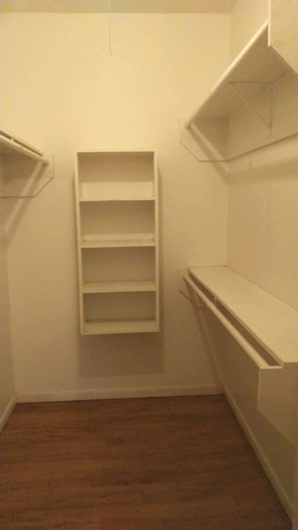 Building Photo - Monthly Paid Rent