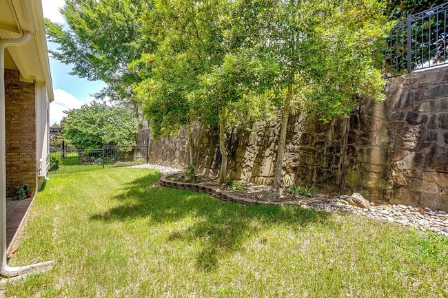 Building Photo - 709 Scenic Ranch Cir