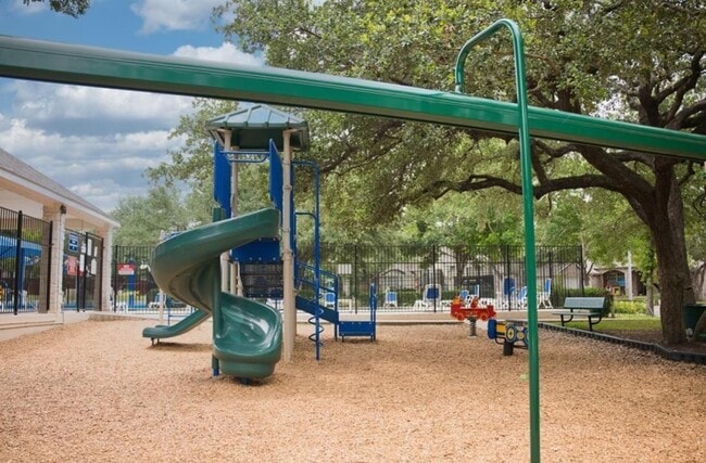 Building Photo - 10605 Lord Derby Dr