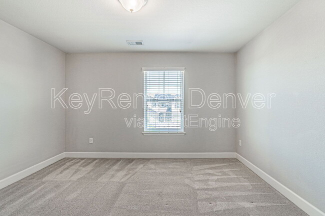 Building Photo - 7823 S Quantock Way