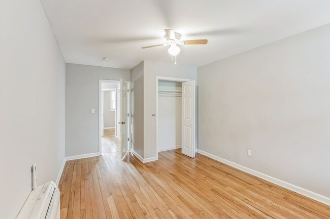 Building Photo - Wonderful! 2BR/1bth home in Columbia Heights. Nice Yard & Parking!!!