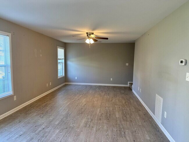 Building Photo - 2353 Walcot Way