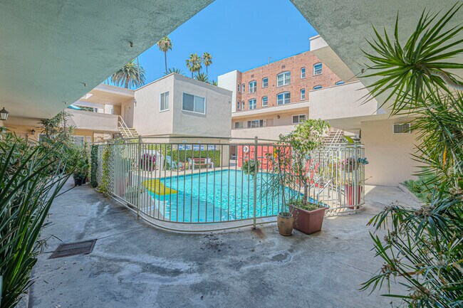 Floorplan - Newly Renovated - The Copa Apartments