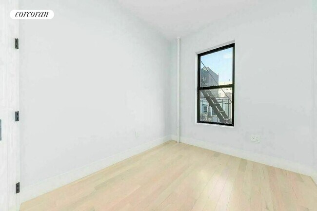 Building Photo - 515 W 139th St