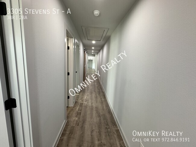 Building Photo - 3305 Stevens St