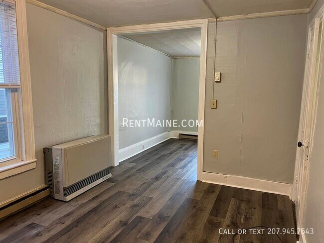 Building Photo - 53 Parker St